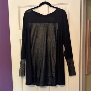 Black Asymmetrical Graphic Long Sleeve Tunic